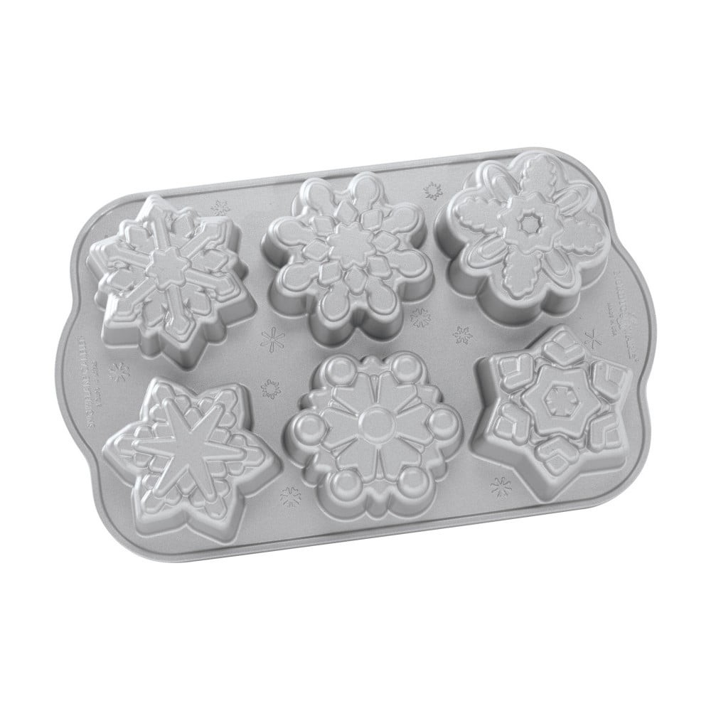 Forma na 6 minibáboviek v striebornej farbe Nordic Ware Snowflakes