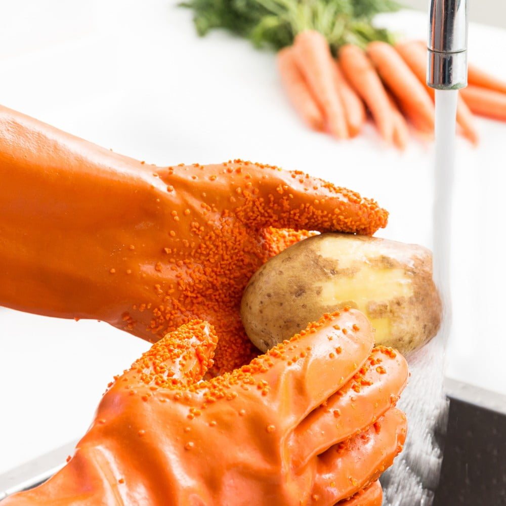 Oranžové rukavice na čištenie zeleniny InnovaGoods