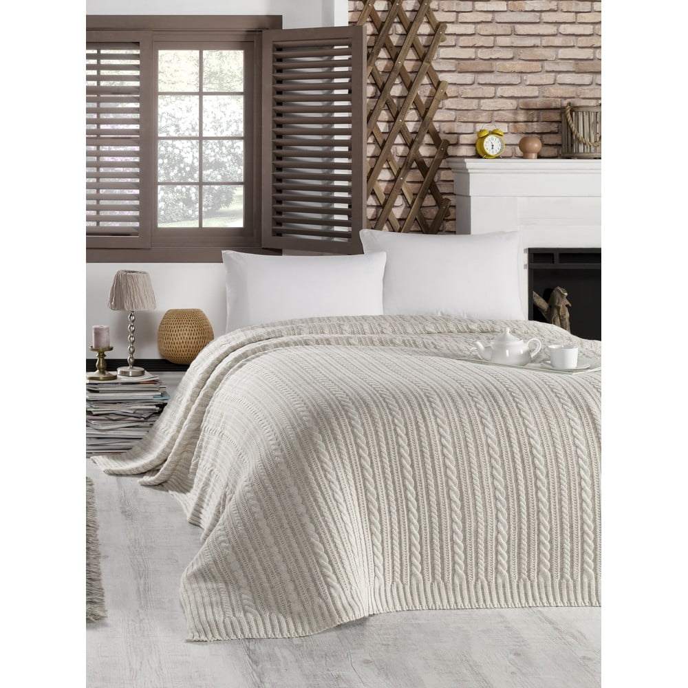 Svetlosivý pléd cez posteľ s prímesou bavlny Homemania Decor Camila